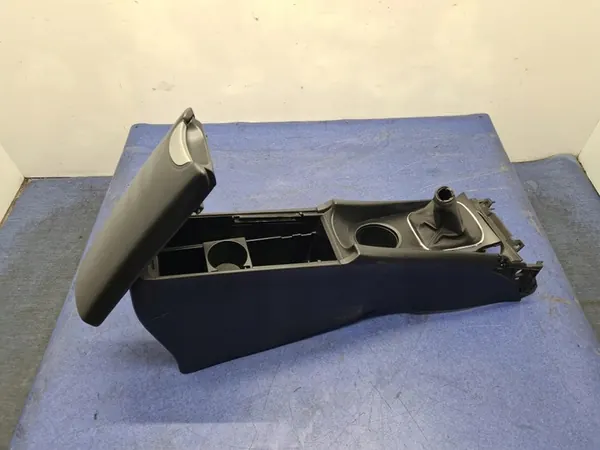 TOYOTA AVENSIS T27 LIFT 2012 Tunnel Central SIMAR-56723- image 4