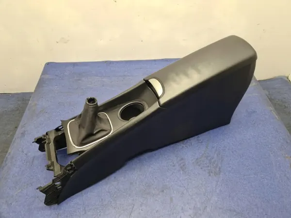 TOYOTA AVENSIS T27 LIFT 2012 Tunnel Central SIMAR-56723- image 9