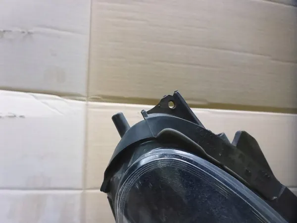 Oikea ajovalaisin Opel Corsa D Lift 13446802 image 6