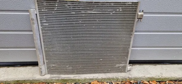 Nissan OE 921009251R Gebruikte AC-condensor image 2