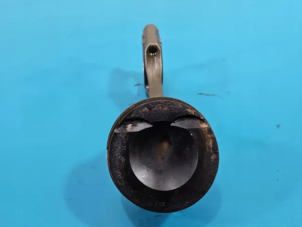 Piston & Bielle d'Occasion pour VW Passat B7 2.0 TSI image 6