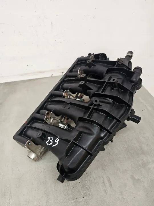 Ansaugkrümmer Audi A4 B7 2.0L 06F133482B image 3