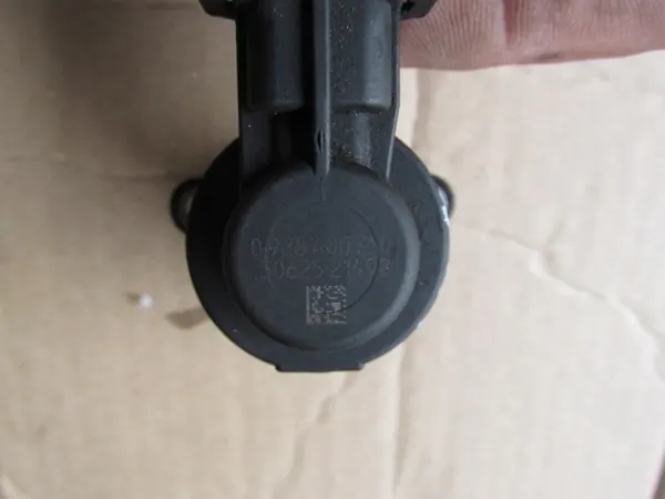 Capteur de pression de carburant Kia Sportage III 1.7 CRDi image 5