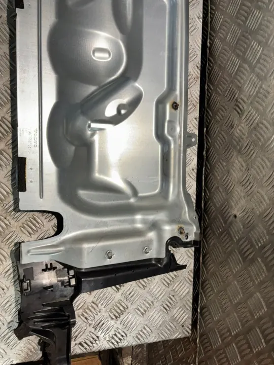 Cache de cloison Range Rover Evoque I OEM CG9N-10B738 image 3