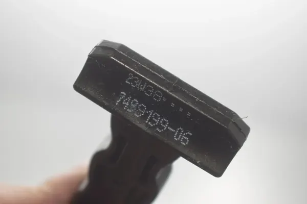 OEM 7499229 Vasen takaoven sulkumekanismi BMW i4 image 6