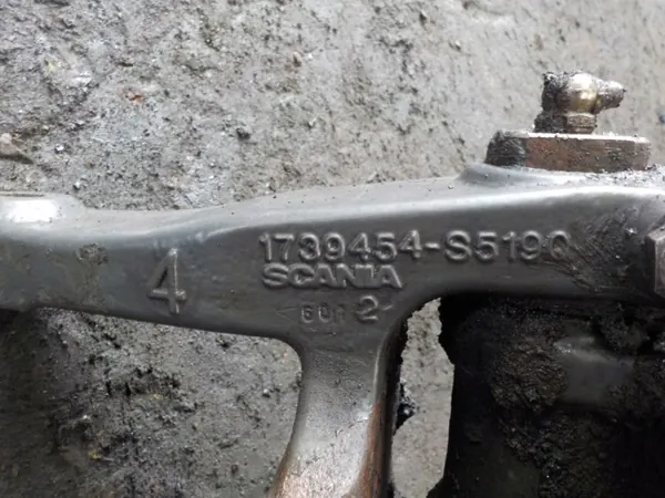 Scania Framvänster Fjäder OEM 1739454 - Begagnad image 6