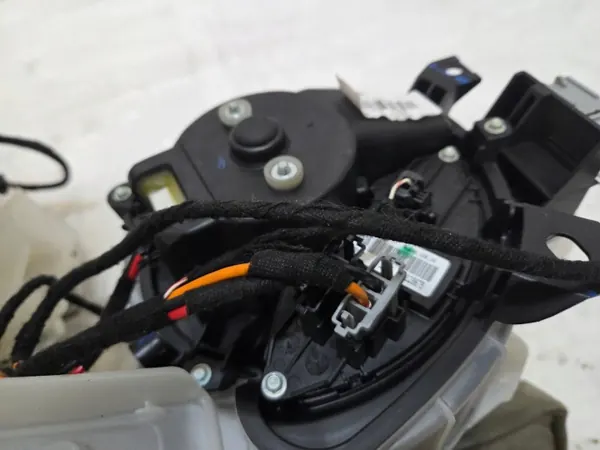 Soplador calefactor Opel Adam OEM 13474884 - Usado image 6