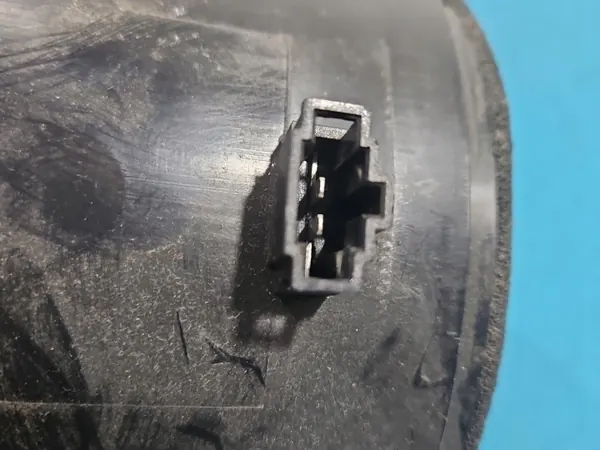 Audi A6 C6 Luidspreker OEM 4F0035415A - Gebruikt image 4