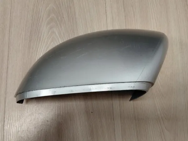 Dacia Duster II Vasen Peilin Kansi OEM - Käytetty image 4
