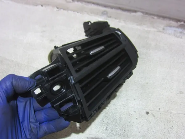 Grelha ventilação passageiro OEM 64229270517 para BMW X5 image 3