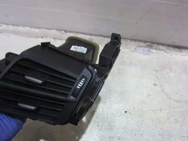 Grelha ventilação passageiro OEM 64229270517 para BMW X5 image 4