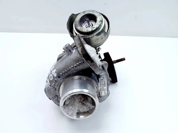Turbo OPEL ZAFIRA TOURER C 2.0L 96kW 2014 image 3