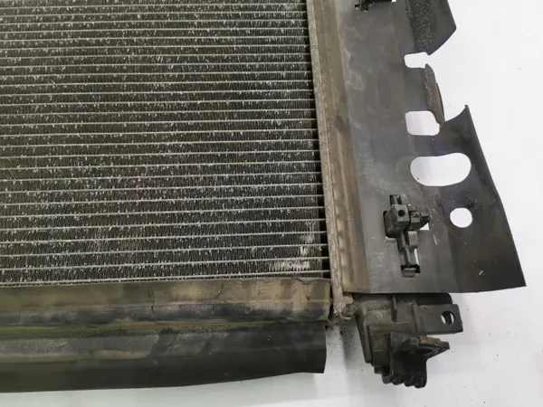 Chrysler OE Wasserkühler OEM AMD79123 Gebraucht image 10