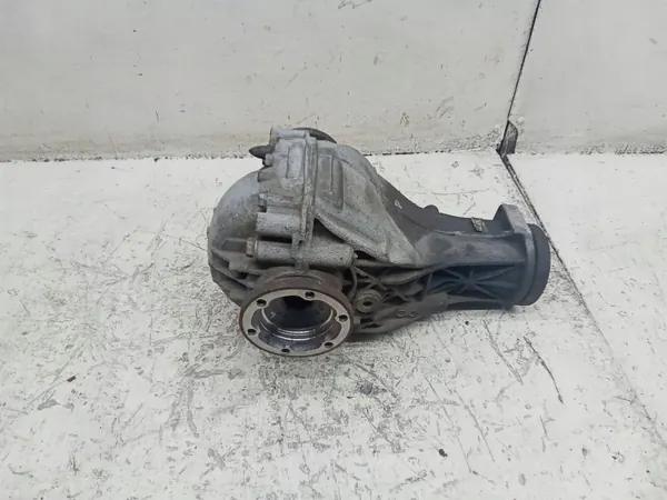 2011 Audi Q5 SQ5 Diferencial trasero 045101302 image 2