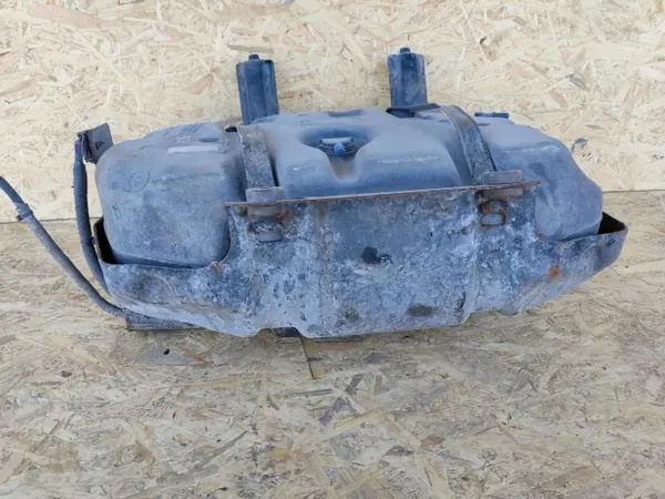 Tanque AdBlue Jeep Grand Cherokee OEM 68145550AF image 5