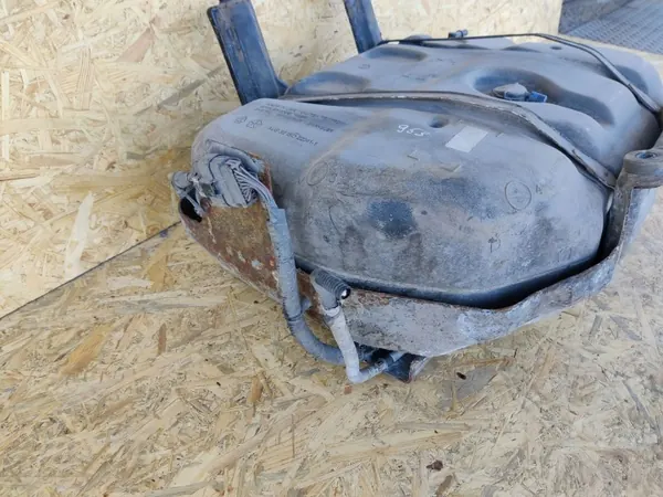Tanque AdBlue Jeep Grand Cherokee OEM 68145550AF image 6