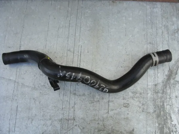 Courroie de pompe à eau OEM 92400413R Dacia Sandero II image 3