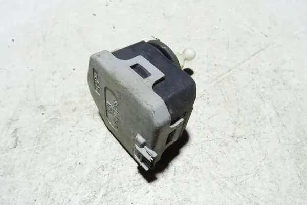 Niveau Einstellmotor SKODA FABIA I 6Y0941295 image 3