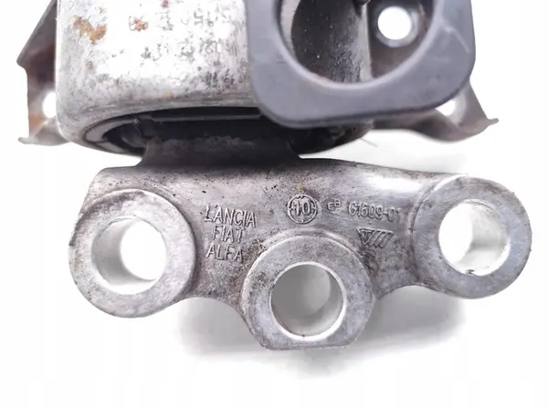 Alfa Romeo MiTo Moottorin Kiinnike 1.6 JTDM Diesel image 5