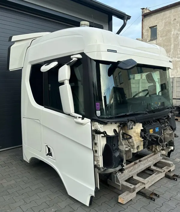 Cabine Scania R OEM 293742 - État Utilisé image 2