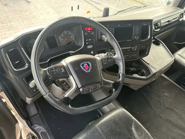 Cabine Scania R OEM 293742 - État Utilisé image 5