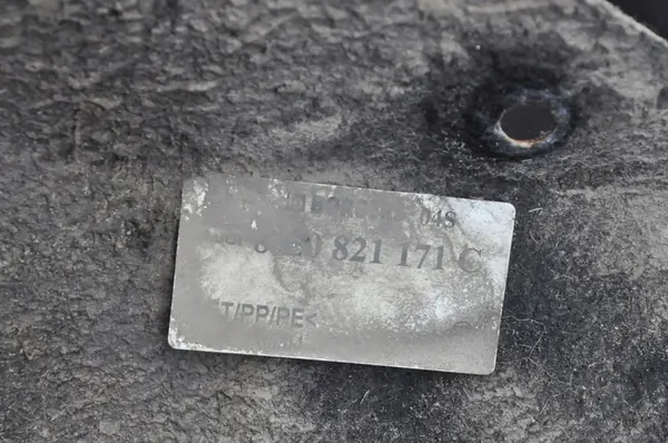 AUDI A4 B6 Front Left Wheel Arch 8E0821171C image 4