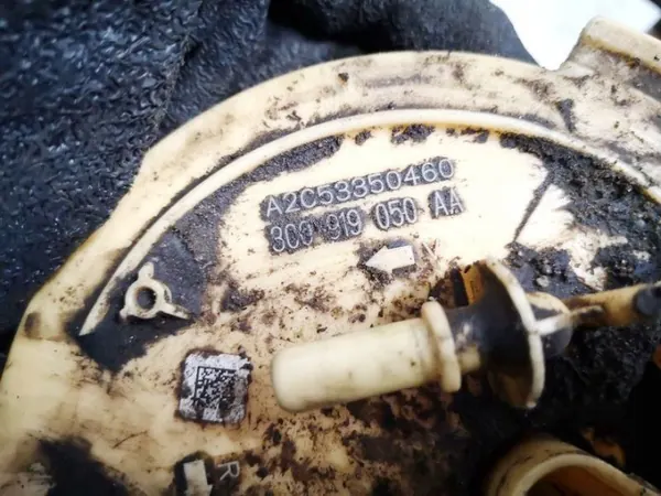 Bomba de combustível OEM 3c0919050aa para Volkswagen Passat 2006 image 3