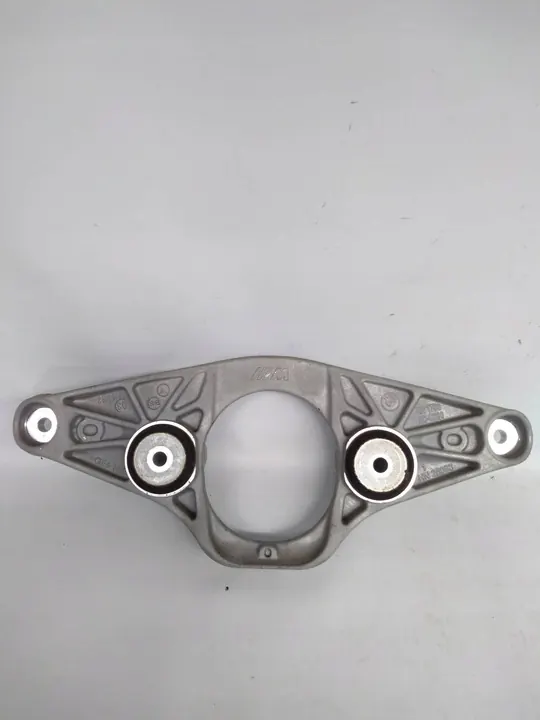 Adaptador Frontal BMW M5 F10 M6 F06 F12 F13 image 1