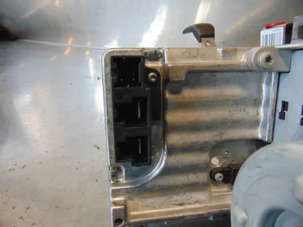Ford Fiesta MK7 Elektrische stuurkolom A0010843 image 3