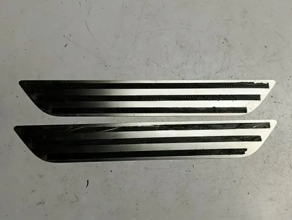 OEM 31284598 Garniture de seuil avant - Renault Captur image 4