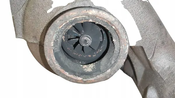 Turbo para Opel Astra H Signum Vectra C 1.9 CDTI image 5