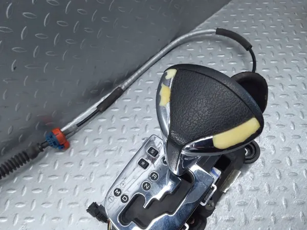 Sélecteur de vitesse Citroen C4 OEM 9659053380 image 6