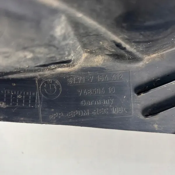 Oikea Etulokasuoja BMW 3 Sarja E90 E91 OE 51717154412 image 7