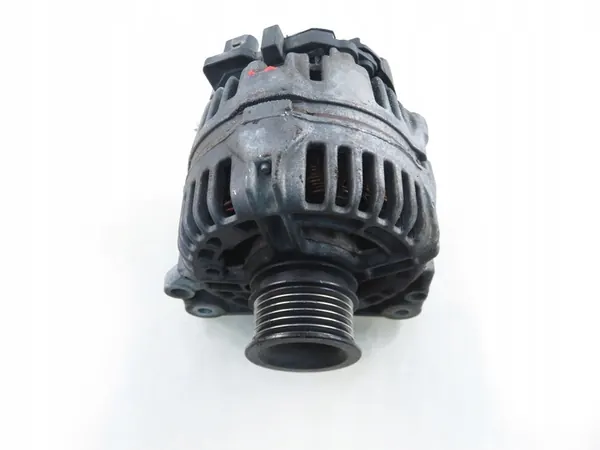 VW POLO 1.4 Vaihtovirtageneraattori Bosch 90A OEM 037903025M image 2