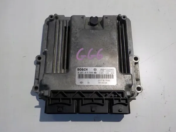 Computador Motor Renault OEM 237101754R Trafic III image 2