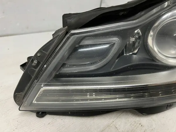 MERCEDES W204 LIFT LAMP A2048203739 LINKER VOOR image 2