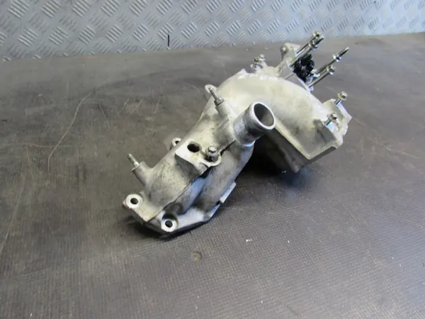 Coletor de admissão 2.2D Mazda 6 III 12-14R image 7