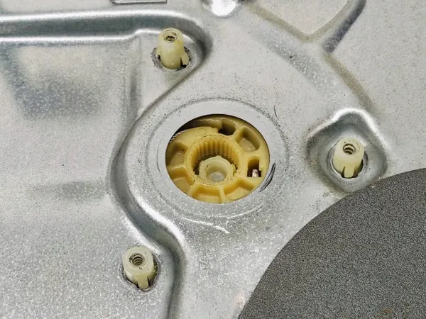 Régulateur de vitre gauche arrière VW OEM 6Q6839755 image 5