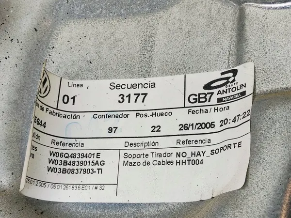 Régulateur de vitre gauche arrière VW OEM 6Q6839755 image 7