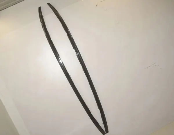 BMW E61 Rechter Dachträger OEM 8049127 - Gebraucht image 3