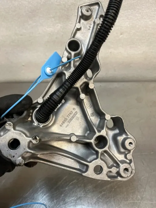 Support de Boîte OEM 648607782R pour Renault Trafic image 3