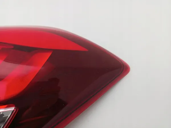 HYUNDAI I20 II 2 2014- Luz Trasera Derecha 92402-C8000 image 10