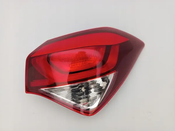 HYUNDAI I20 II 2 2014- Luz Trasera Derecha 92402-C8000 image 2