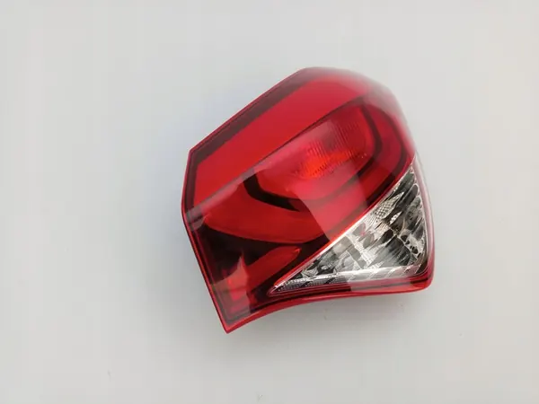 HYUNDAI I20 II 2 2014- Luz Trasera Derecha 92402-C8000 image 3