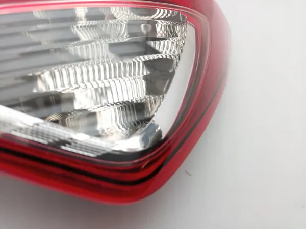 HYUNDAI I20 II 2 2014- Luz Trasera Derecha 92402-C8000 image 7