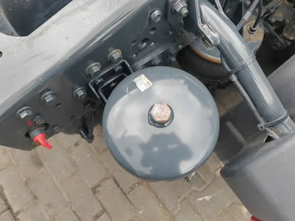 Lucht tank 10L rechts Iveco S-Way OEM 8151401615611QWER image 3