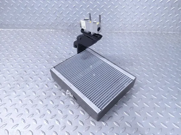 Evaporador ar condicionado Citroen C4 III e-C4 OEM 7015011030 image 5