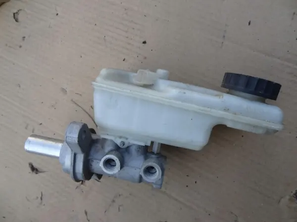 Servopumppu säiliö OEM 0204051558 ITA Renault image 2