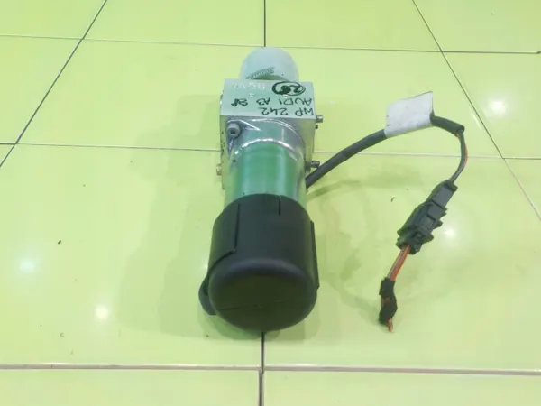 Bomba de techo Audi A3 8P Cabrio OEM DAJ1-110913 1042219 image 3