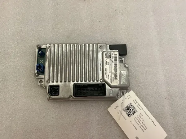 Módulo GPS Ford Kuga III OEM LJ6T14G532MGN image 2